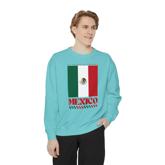 Mexico Retro Sweatshirt - Ezra's Clothing - Sweatshirt