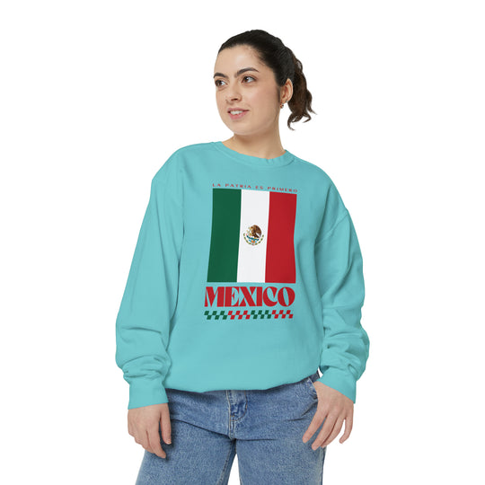 Mexico Retro Sweatshirt - Ezra's Clothing - Sweatshirt