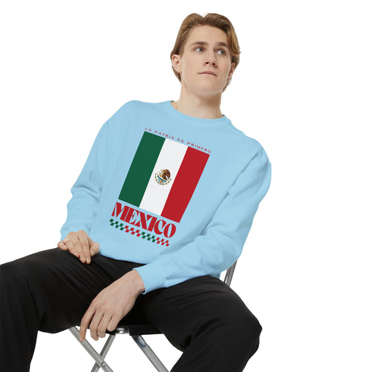 Mexico Retro Sweatshirt - Ezra's Clothing - Sweatshirt