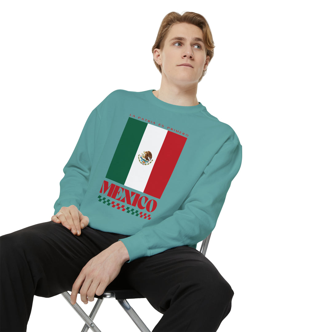 Mexico Retro Sweatshirt - Ezra's Clothing - Sweatshirt