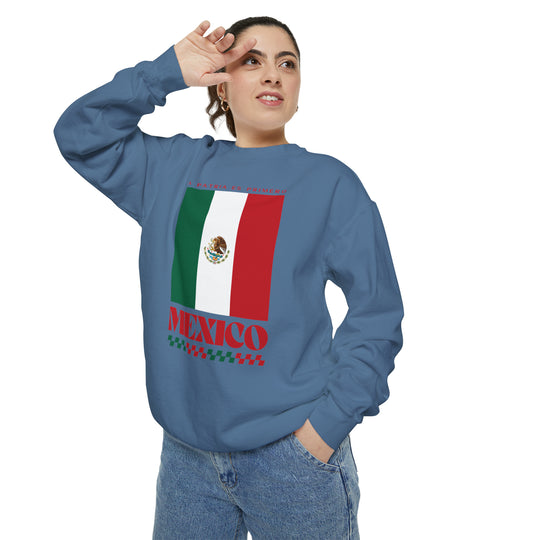 Mexico Retro Sweatshirt - Ezra's Clothing - Sweatshirt