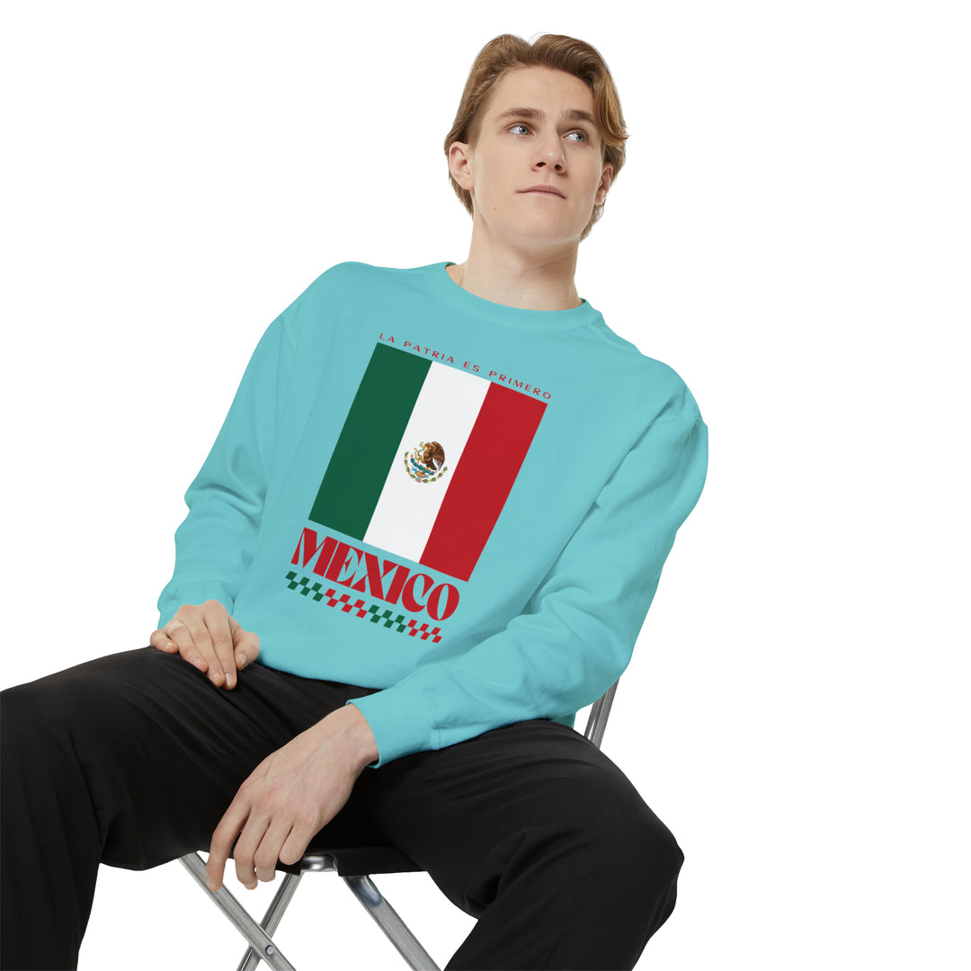 Mexico Retro Sweatshirt - Ezra's Clothing - Sweatshirt