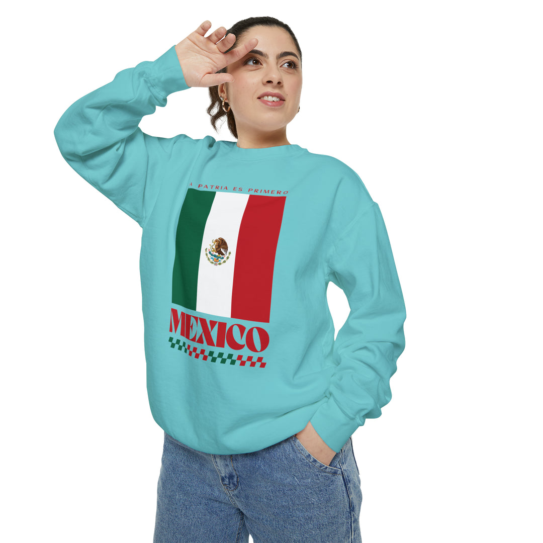 Mexico Retro Sweatshirt - Ezra's Clothing - Sweatshirt