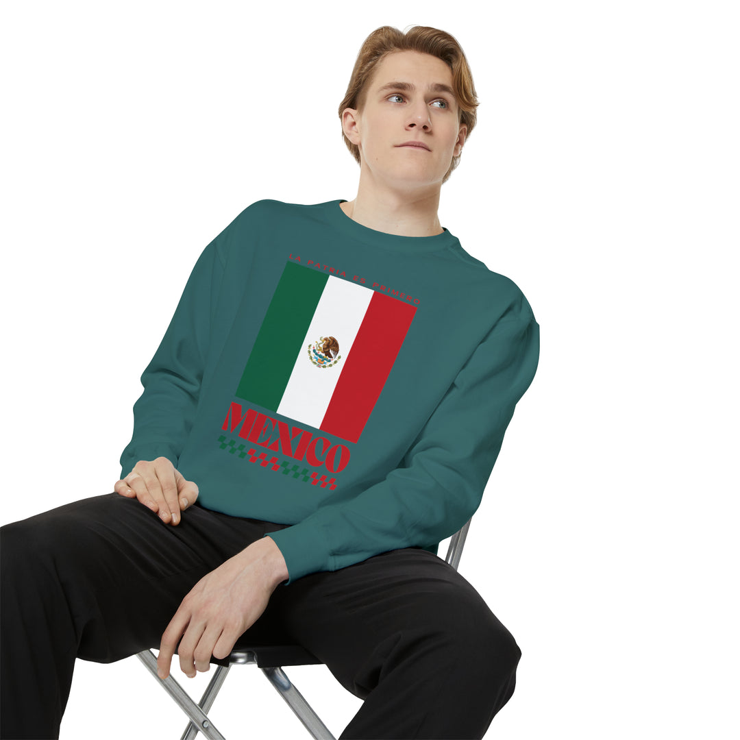 Mexico Retro Sweatshirt - Ezra's Clothing - Sweatshirt